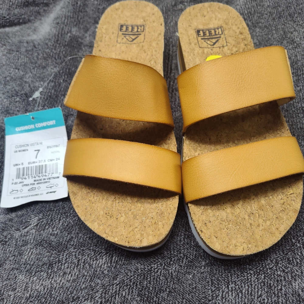 REEF Tan Sandals